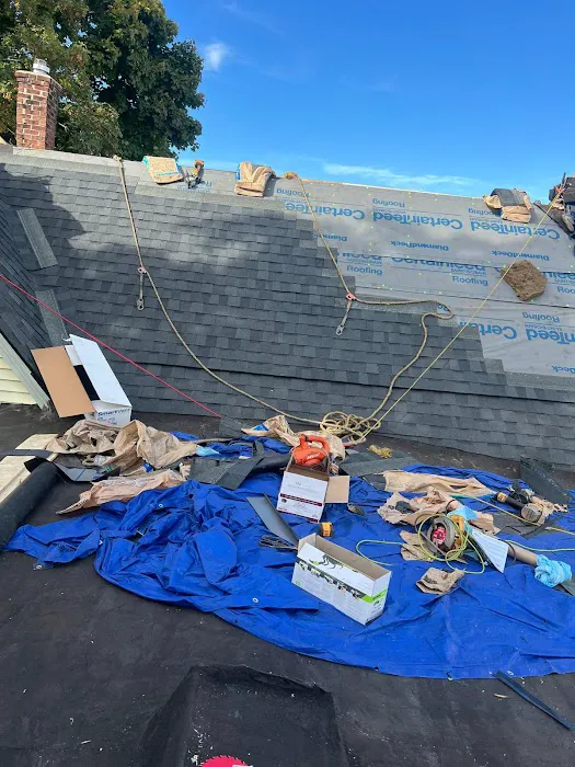 TOP NOTCH ROOFING Picture 9