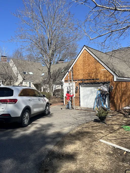 TOP NOTCH ROOFING Picture 3