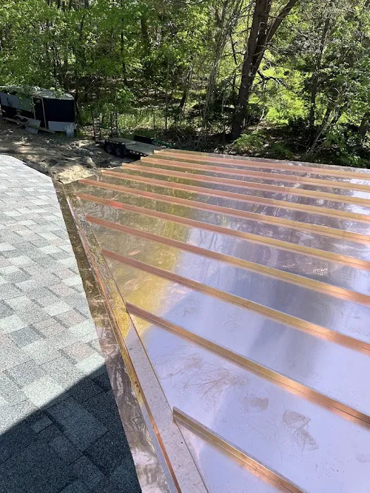 Bryan Siding & Roofing LLC Picture 4