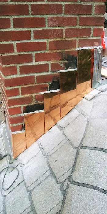 Universal roofs and maintenance Picture 2