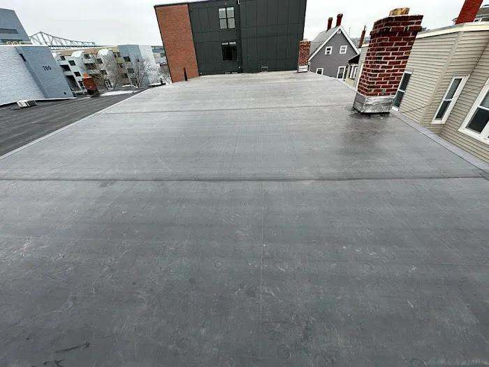 FRS Roofing + Gutters Picture 7