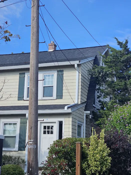 FRS Roofing + Gutters Picture 8