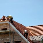 How to Find a Reputable Roofing Contractor Near You: 10 Essential Checks