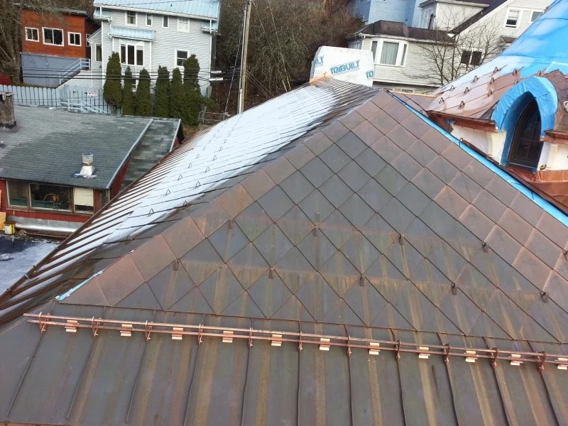 How to Install Roof Snow Fences to Control Drifting