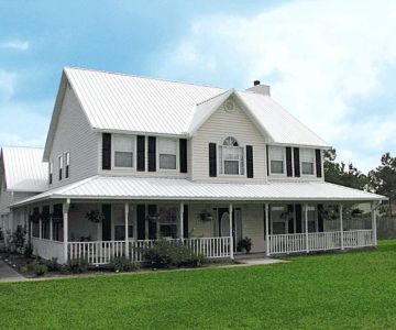 The Pros and Cons of a Black Roof vs. a White Roof