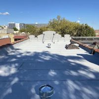 Mighty Roofing & Siding ico