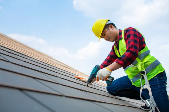 RoofRiser Roofers Picture 5