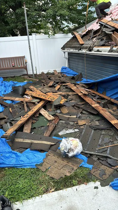 Flashing Emergency Roofers Picture 9