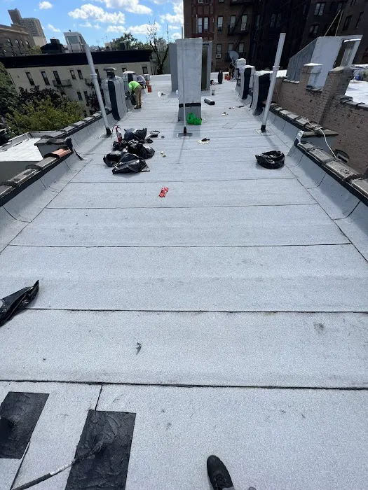 VEVA Roofing and Construction Picture 2