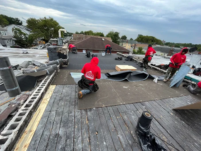 Royal Roofing & Siding NYC Picture 3