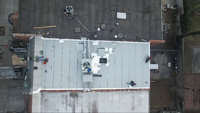 Lema's Roofing & Siding Corp. Picture 8
