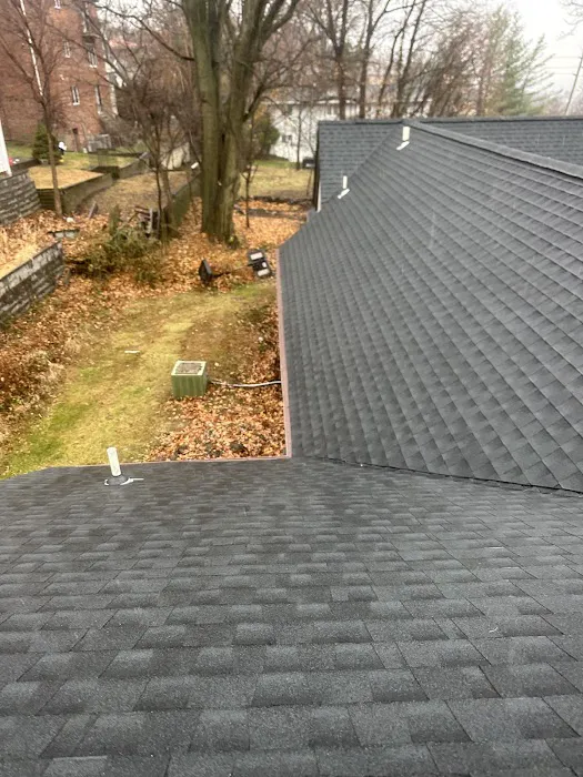 Costa's Roofing Picture 1