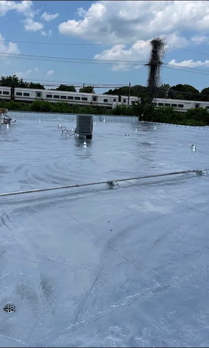 Deans roofing & paving Picture 4