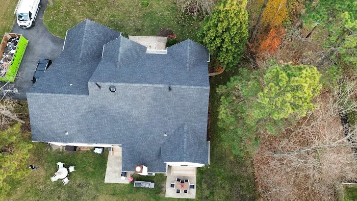 Everlast Roofing & Gutters Picture 2