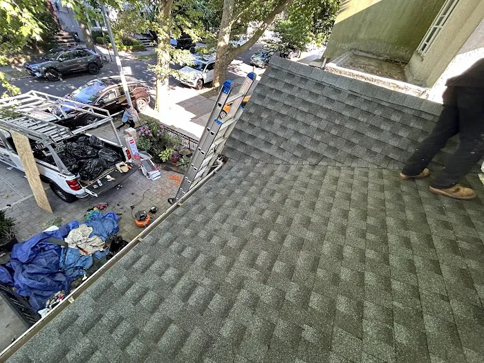 Royal Crown Roofing & Construction - Brooklyn NY Picture 2