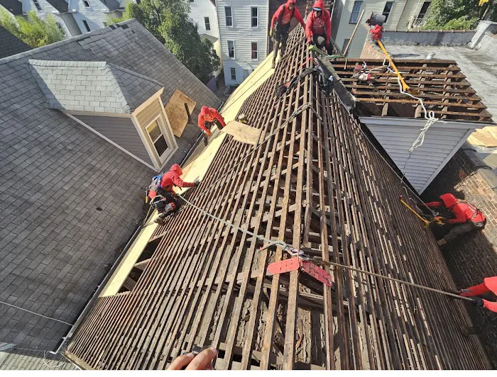 Royal Roofing & Siding Brooklyn Picture 5