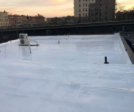 Roofing Repair Team