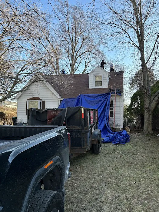 CALCO ROOFING / SEAMLESS GUTTERS Picture 6