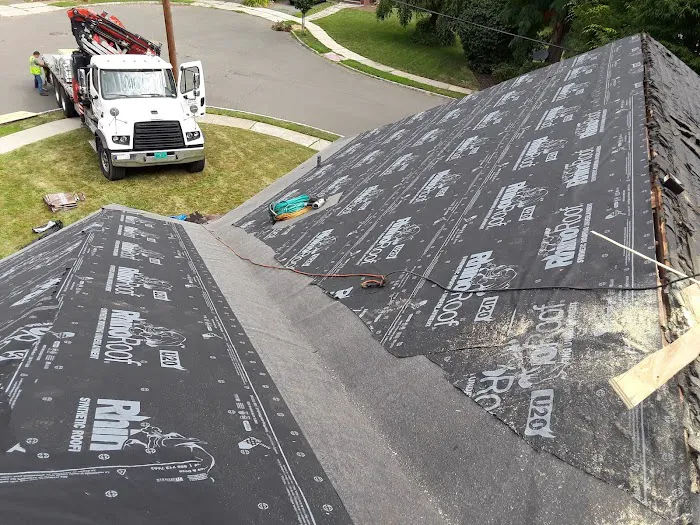 H. Recinos Roofing Contractors Picture 7