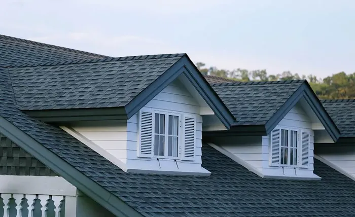 Four Brothers Roofing LLP Picture 9