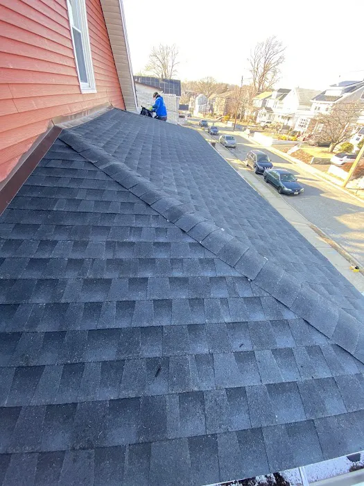 Swedemount Roofing & Siding Picture 7
