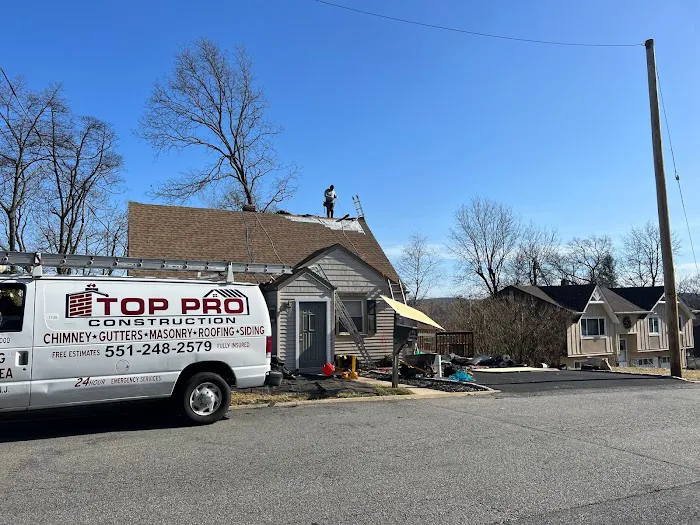 Experts Roofing Repair & Installation Picture 1