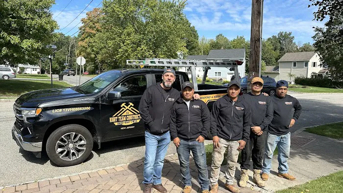 Right Team Roof Repair & Installation Picture 1
