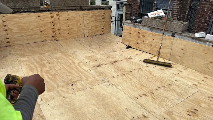 Power Roofing & Siding Gravesend Picture 2