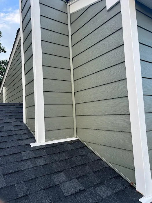 NY's ELITE ROOFING & SIDING Picture 7