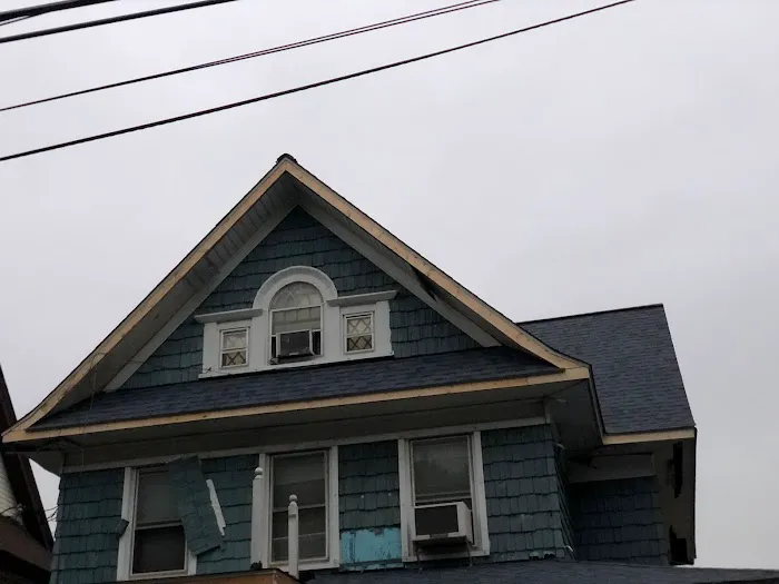 NY's ELITE ROOFING & SIDING Picture 8