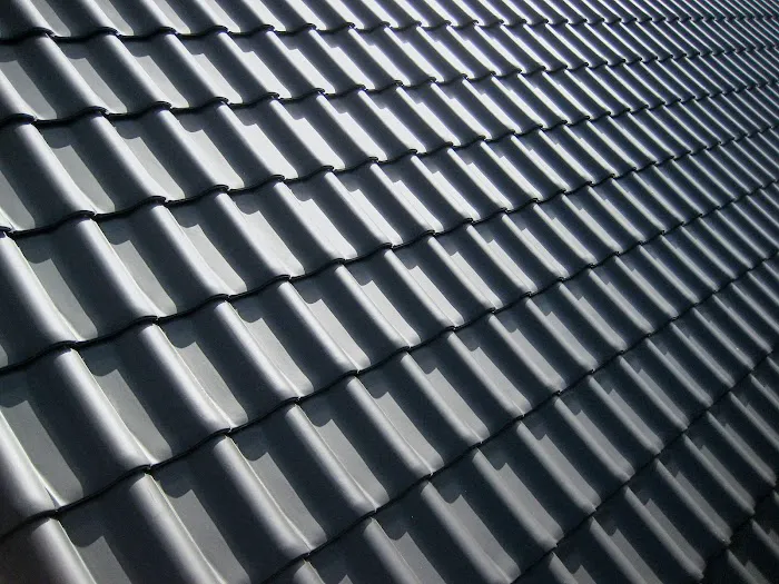 NR Roof Repair & Commercial Roofer Picture 1