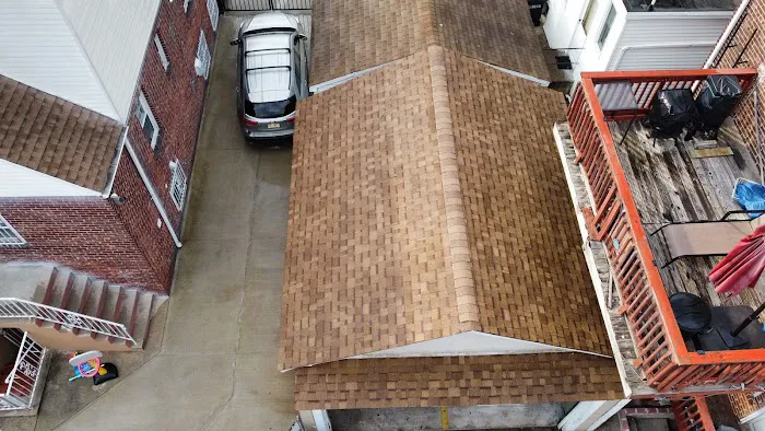 Géminis Roofing & Siding Picture 6