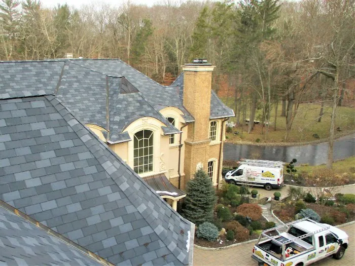 Segelman Shaw Roofing, Siding & Gutters Picture 5