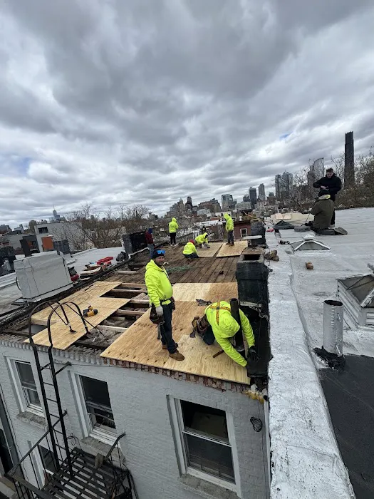 Power Roofing & Exteriors Brooklyn Picture 3