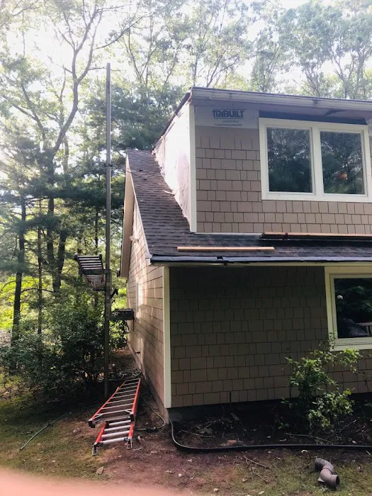 L&S Roofers Picture 1