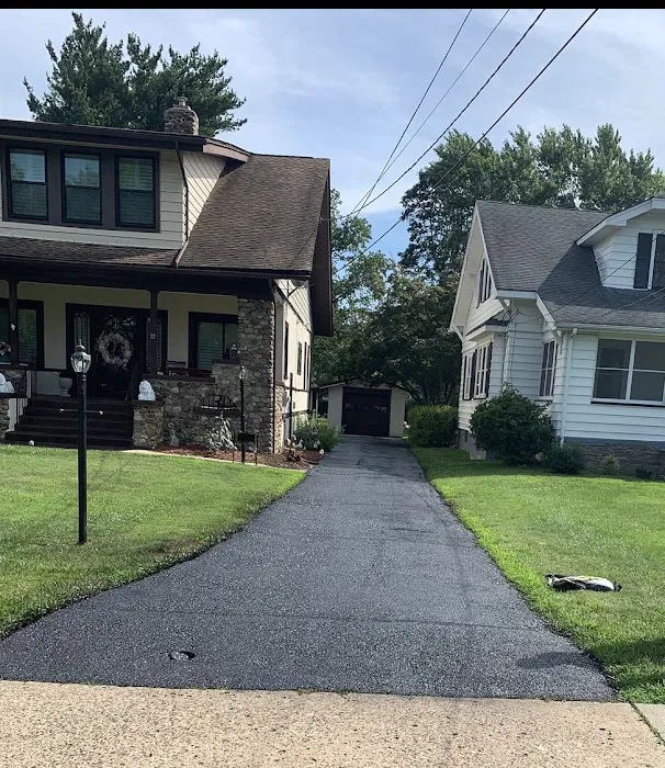 Affordable roofing And paving Picture 3