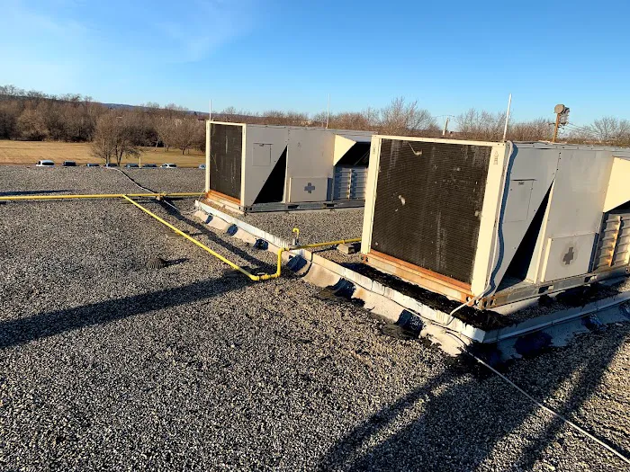 HENGO ROOFING AND CONSTRUCTION Picture 9