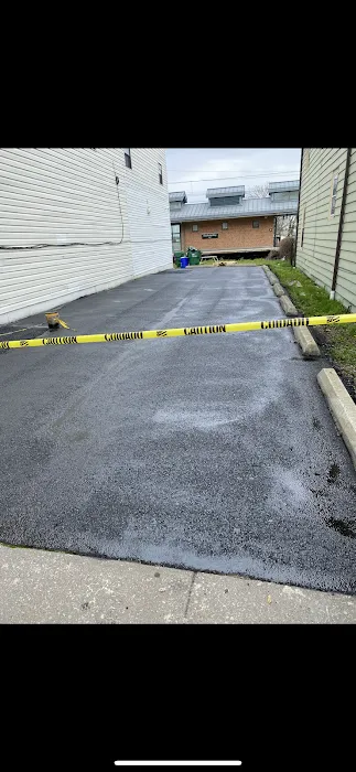 RPM Roofing and Paving Picture 2