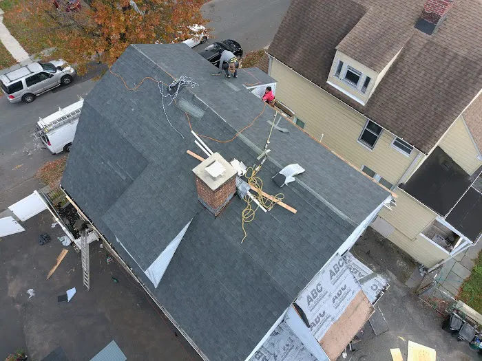 Herts Roofing & Construction Picture 9