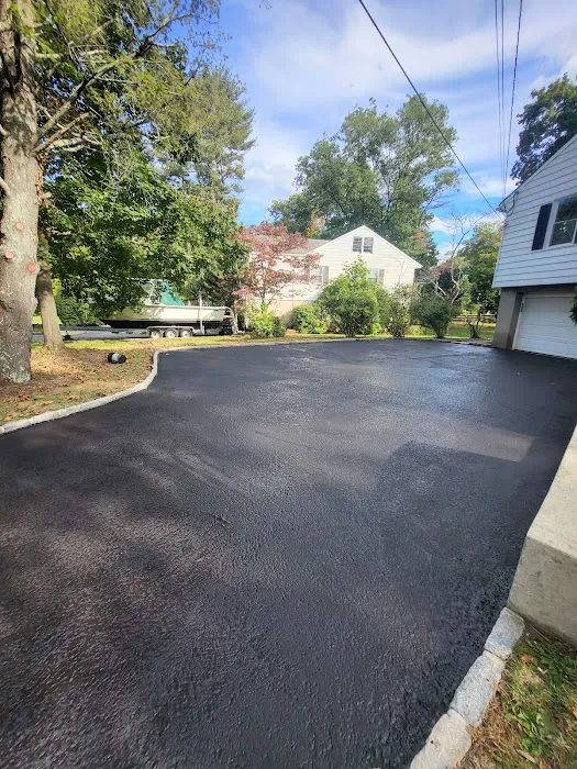 ST Roofing Repair LLC Picture 2