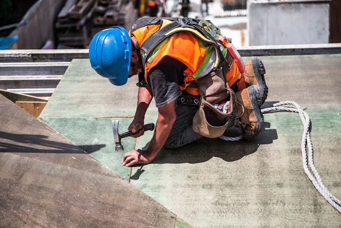 Roof Repair | NewYork Contracting Corp. Picture 3