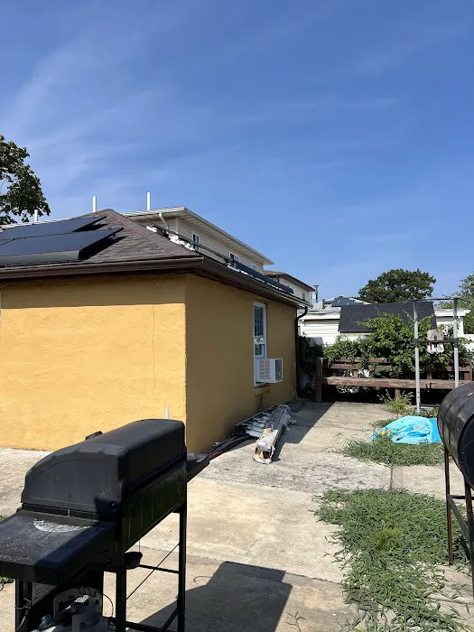Reliable Seamless Gutters Picture 10