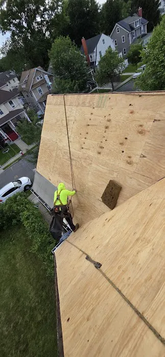 jaguar roofing llc Picture 4