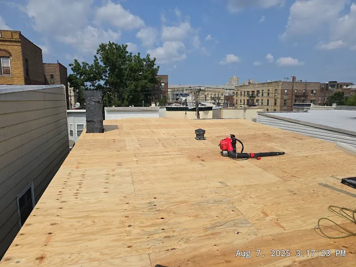 Golden Dragon Roofing LLC Picture 3
