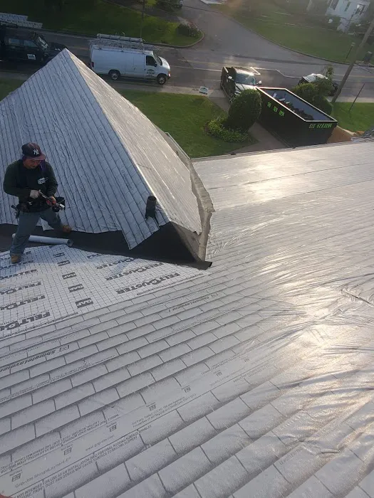 Island Roofing Inc. Picture 4