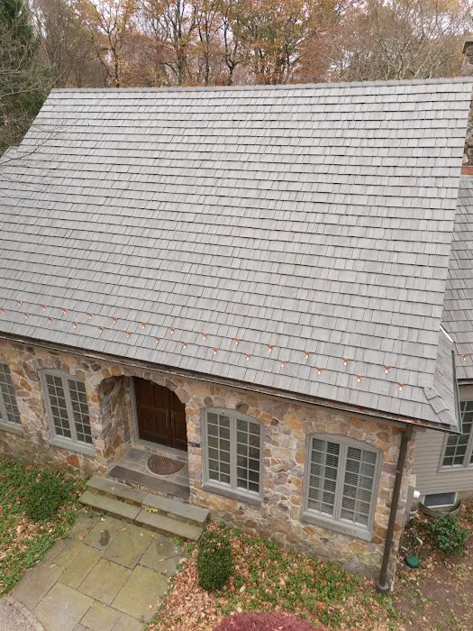 Above & Beyond Exterior Remodelers Picture 3