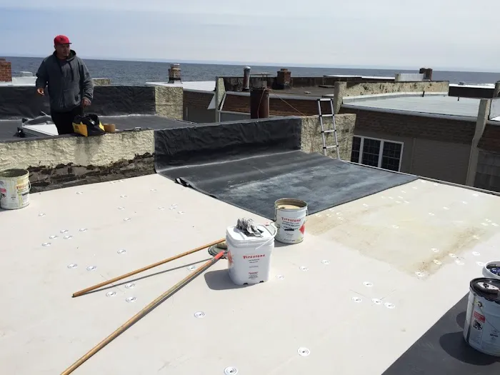 Green Apple Roofing Picture 2