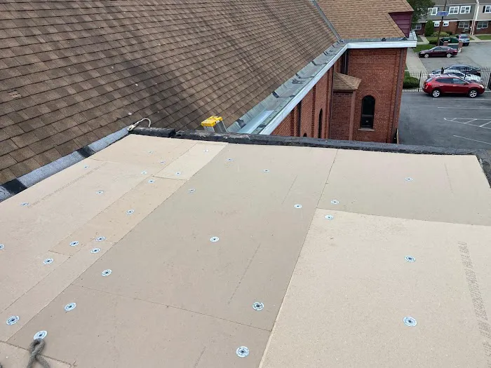 Hilltop Commercial Roofing Picture 3