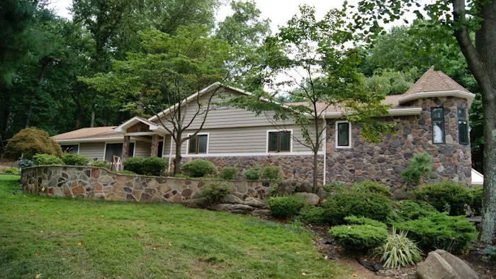 All Seasons Siding & Roofing Picture 1
