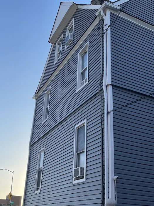 Vinyl Pro Contracting Corp Picture 3